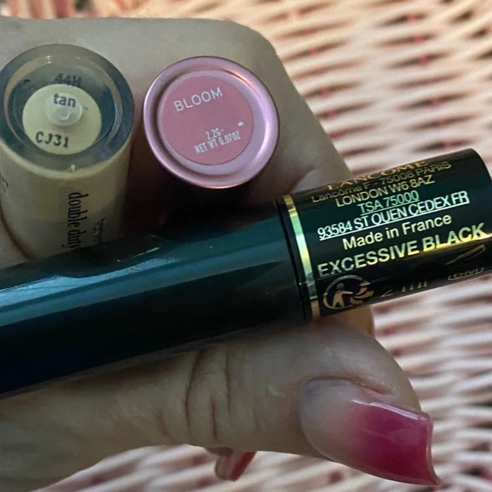 Lancome Hypnose Drama Mascara, Fresh Sugar lip treatment, and Tarte concealer